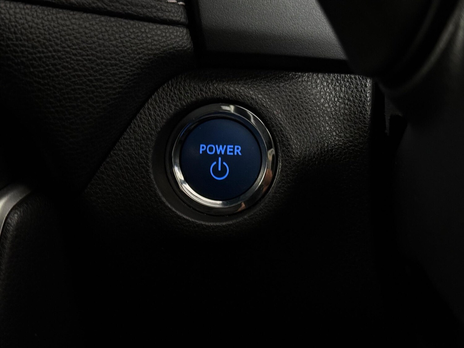 Used Toyota RAV4 2022 for sale - 76886283: Photo 40