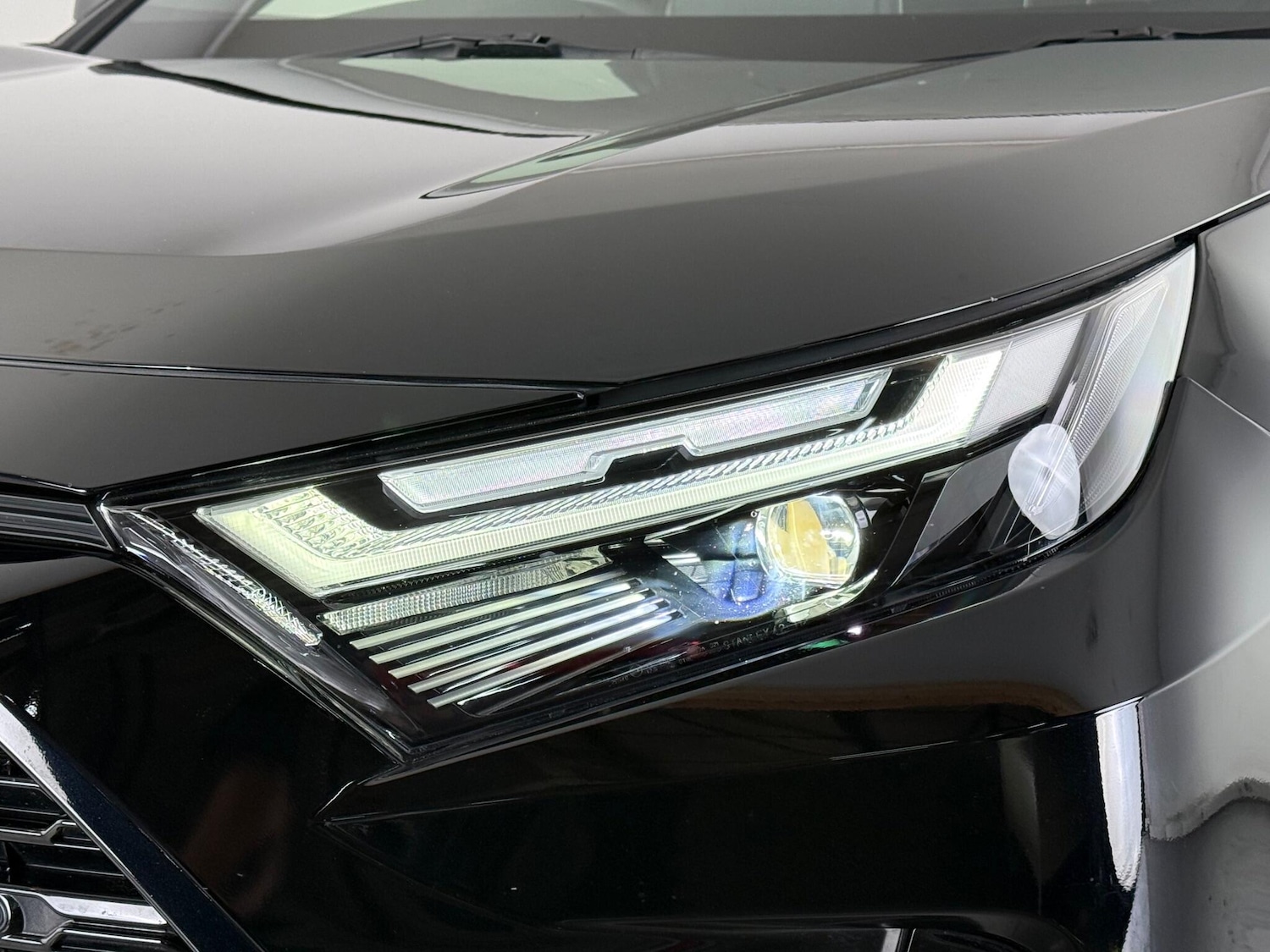 Used Toyota RAV4 2022 for sale - 76886283: Photo 9