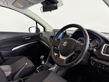 Used Suzuki SX4 S-Cross 2023 for sale - 79773432: Photo
