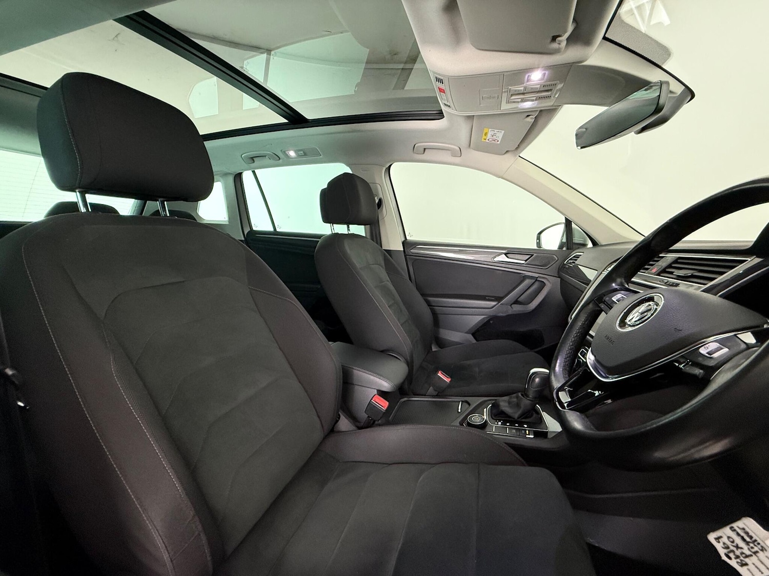 Used Volkswagen Tiguan 2020 for sale - 77246747: Photo 11