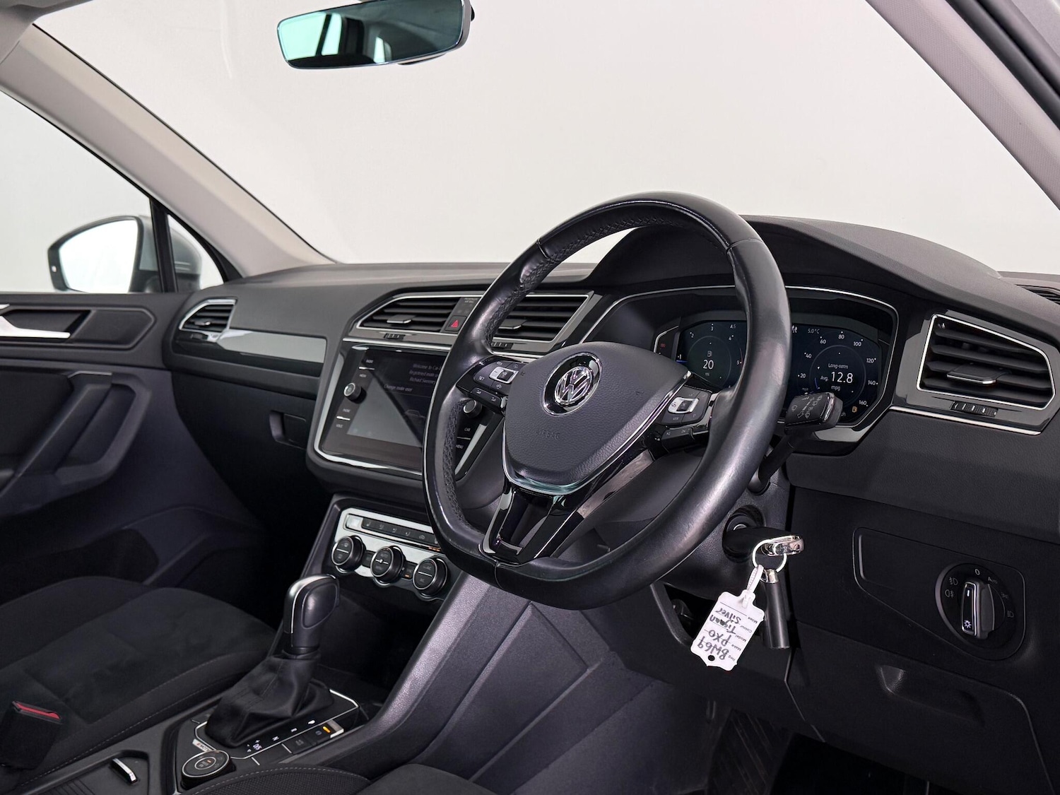 Used Volkswagen Tiguan 2020 for sale - 77246747: Photo 18