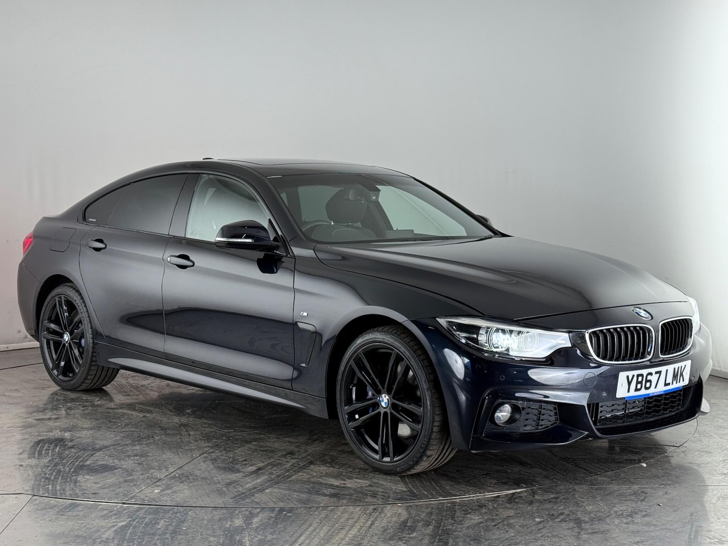 Used BMW 4 Series 2018 for sale - 76644996: Photo 1