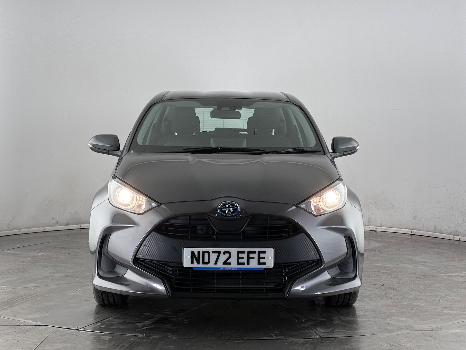Used Toyota Yaris 2022 for sale - 77259901: Photo 2