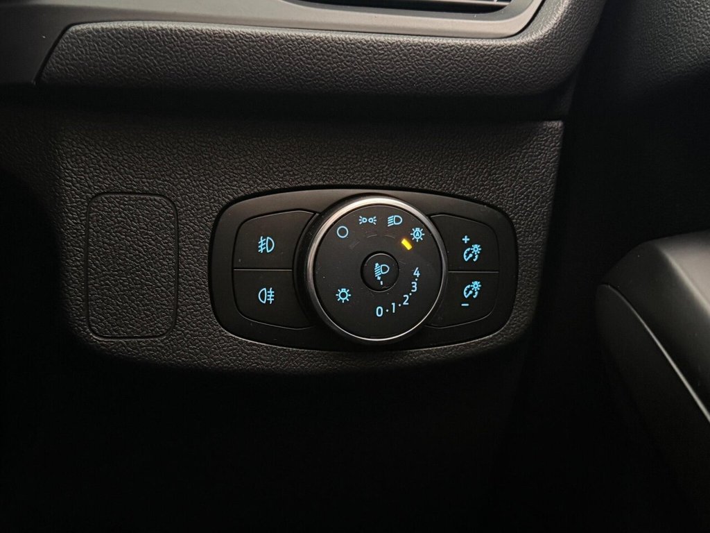 Used Ford Focus 2021 for sale - 76061810: Photo 22
