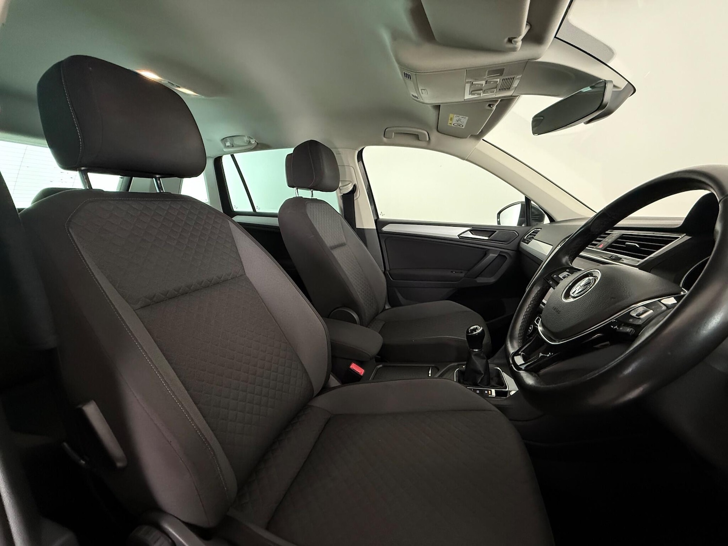 Used Volkswagen Tiguan 2019 for sale - 77243248: Photo 11