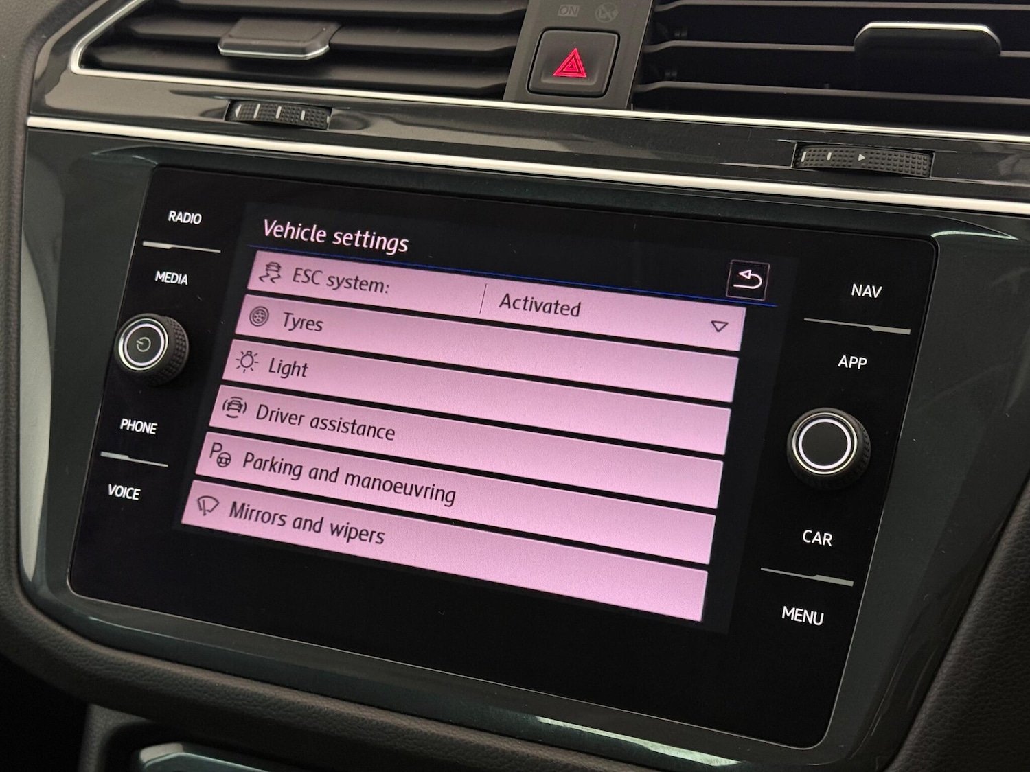 Used Volkswagen Tiguan 2019 for sale - 77243248: Photo 28