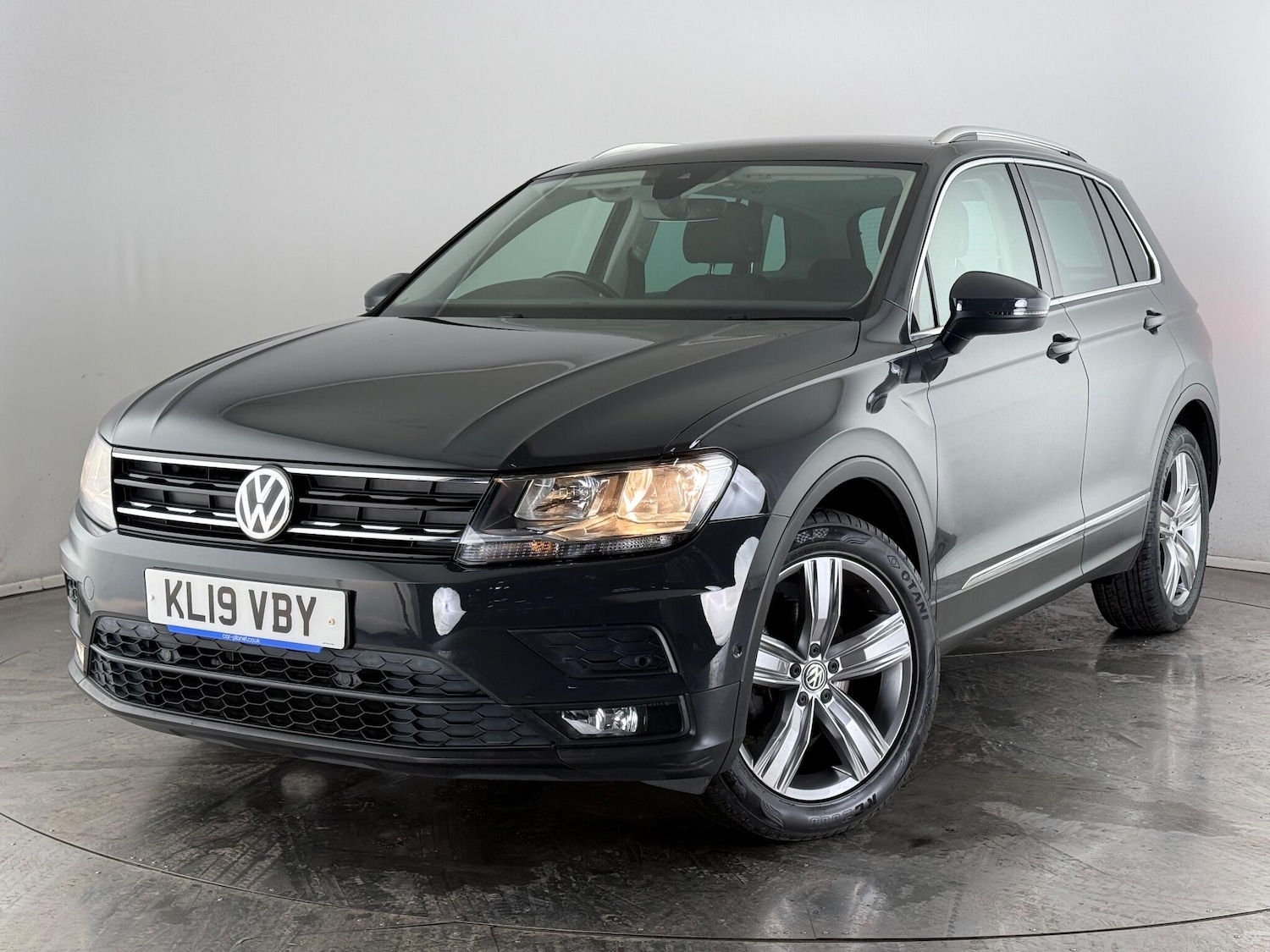 Used Volkswagen Tiguan 2019 for sale - 77243248: Photo 40