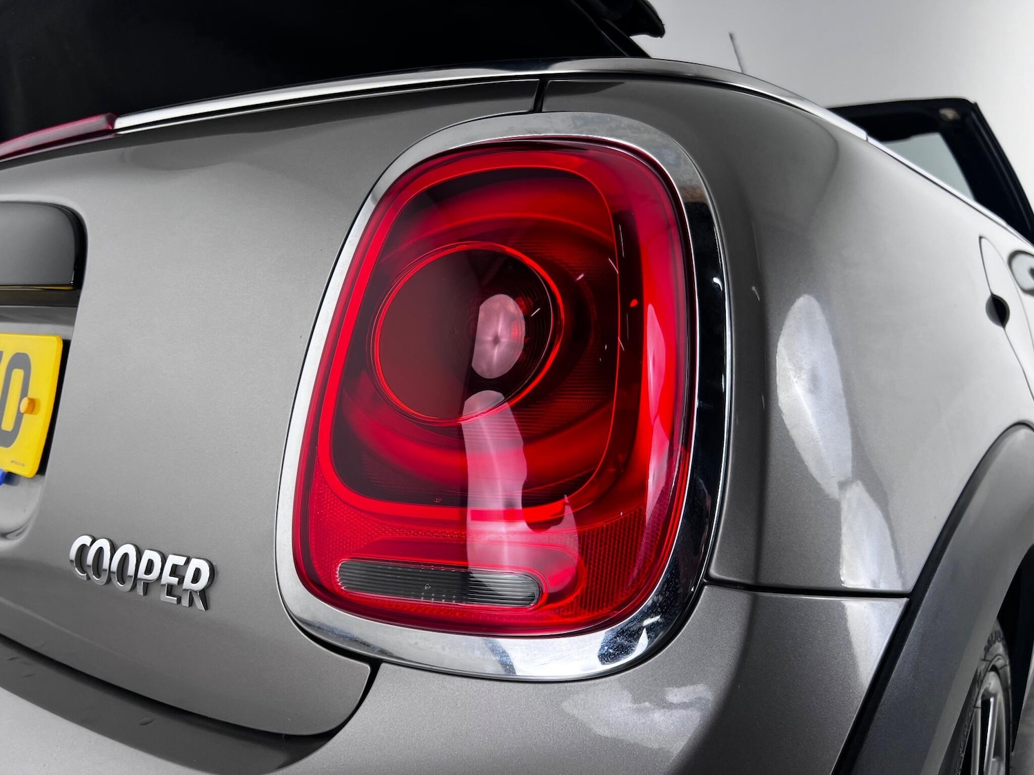 Used MINI Convertible 2016 for sale - 77182564: Photo 8