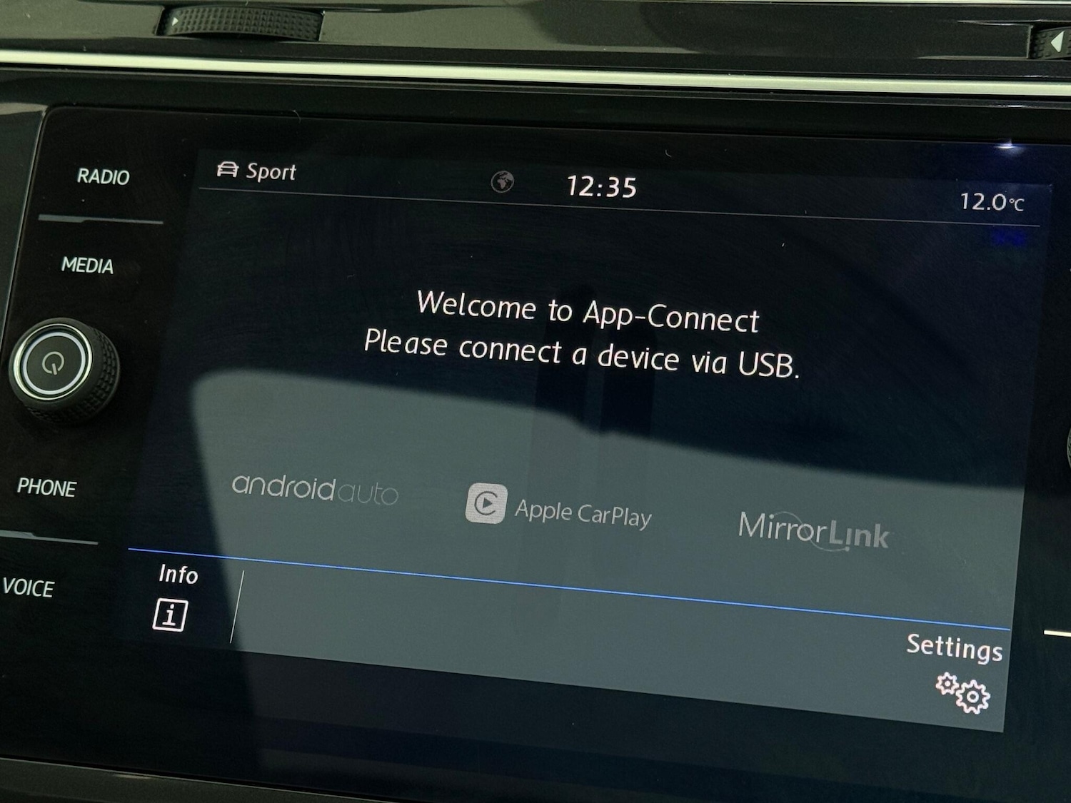 Used Volkswagen Tiguan 2018 for sale - 77217468: Photo 27