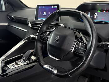 Used Peugeot 3008 2018 for sale - 79688609: Photo