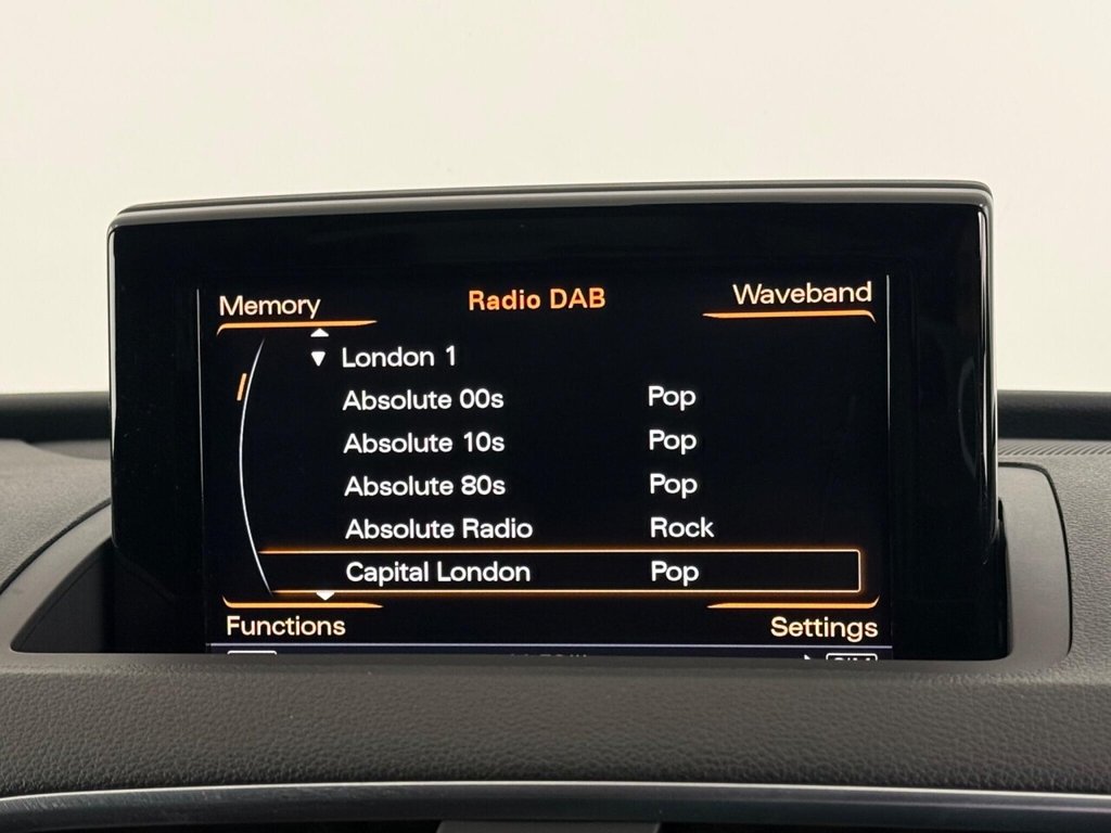 Used Audi Q3 2017 for sale - 76356618: Photo 32