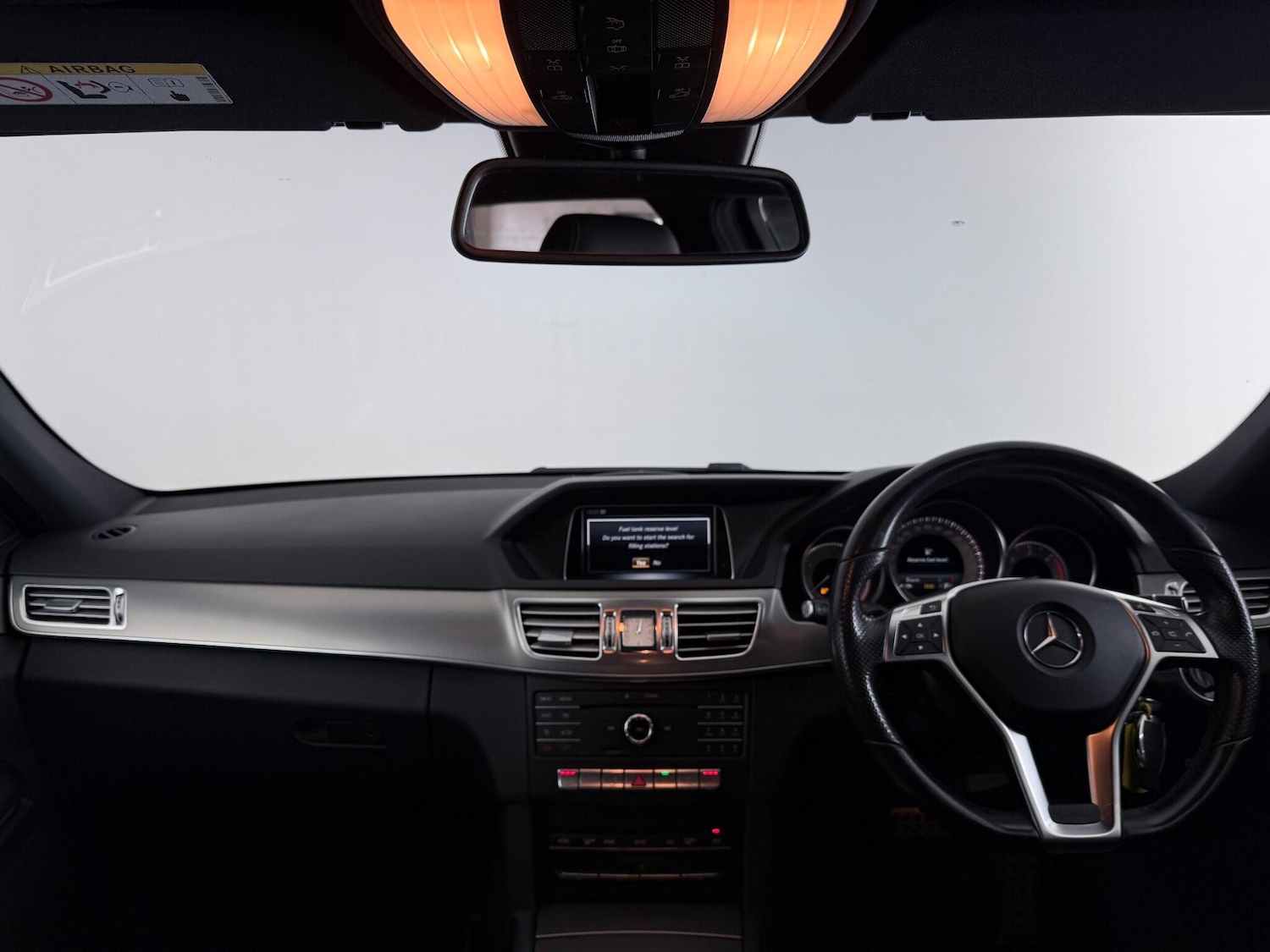 Used Mercedes-Benz E Class 2015 for sale - 77217392: Photo 17