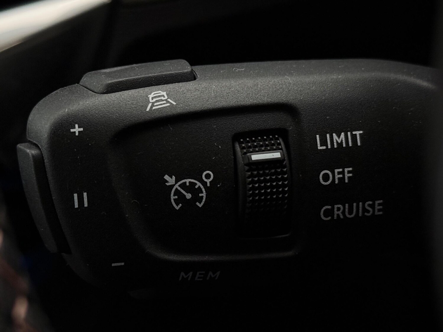 Used Peugeot 5008 2022 for sale - 77629870: Photo 18