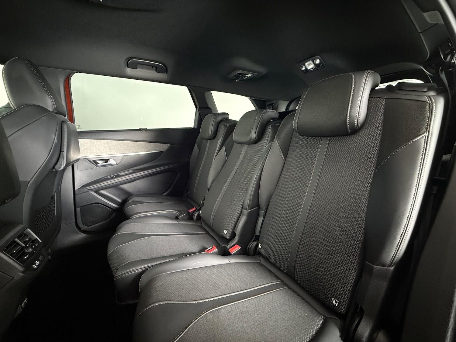 Used Peugeot 5008 2022 for sale - 77629870: Photo 37