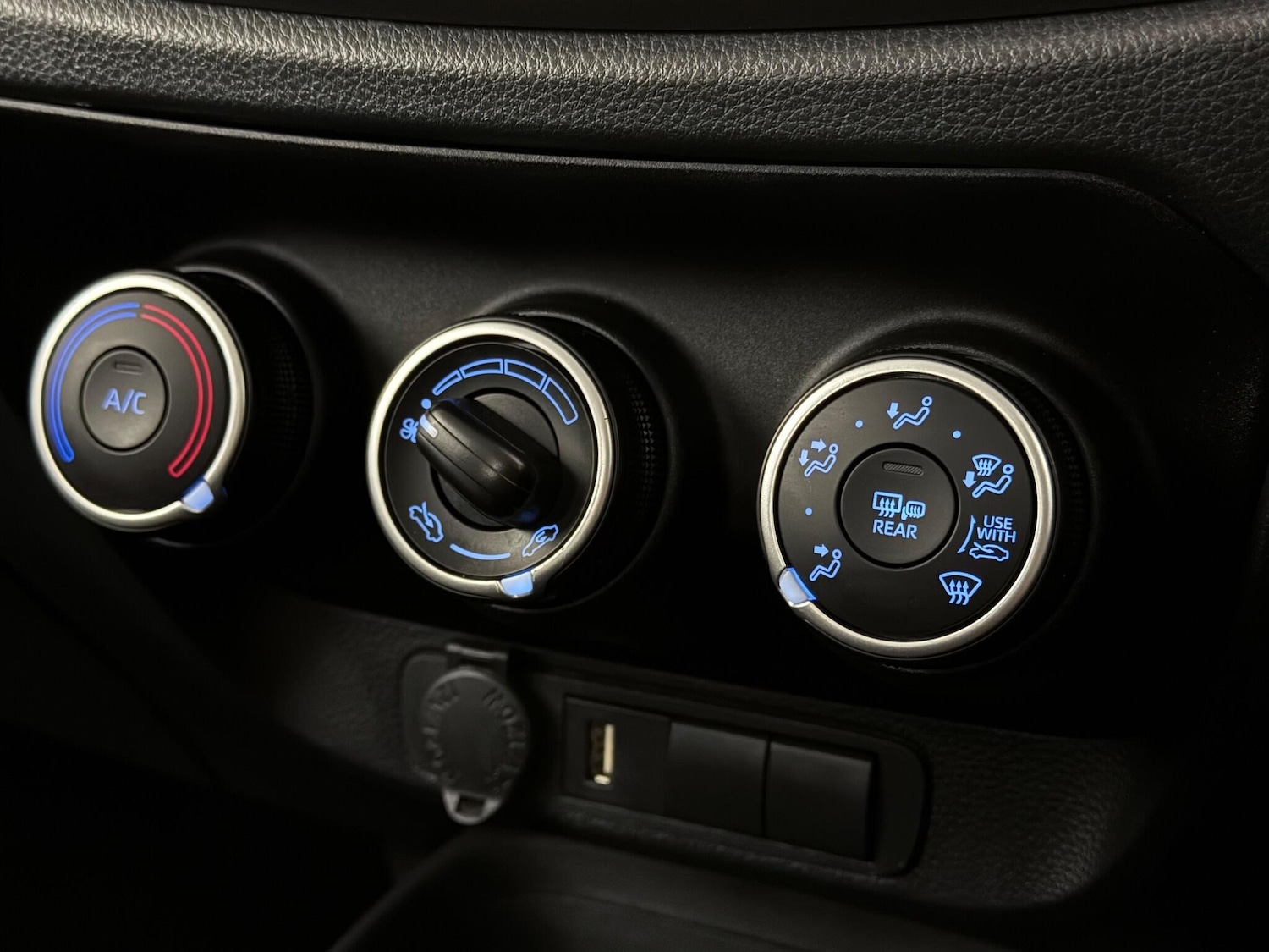 Used Toyota Aygo X 2022 for sale - 77259773: Photo 28