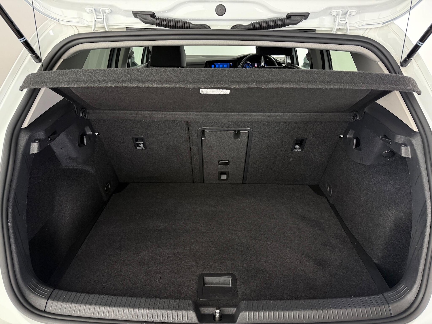 Used Volkswagen Golf 2023 for sale - 77216473: Photo 10