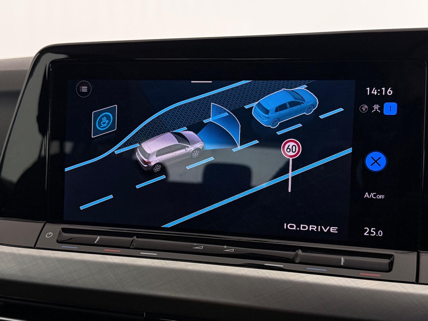 Used Volkswagen Golf 2023 for sale - 77216473: Photo 30