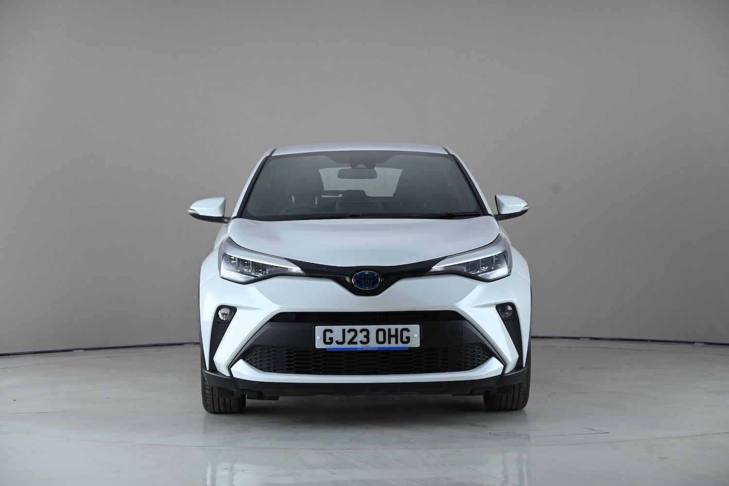 Used Toyota C-HR 2023 for sale - 78065043: Photo 2