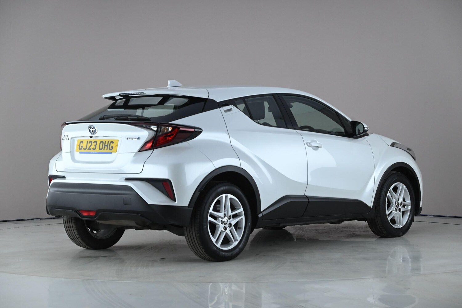 Used Toyota C-HR 2023 for sale - 78065043: Photo 6