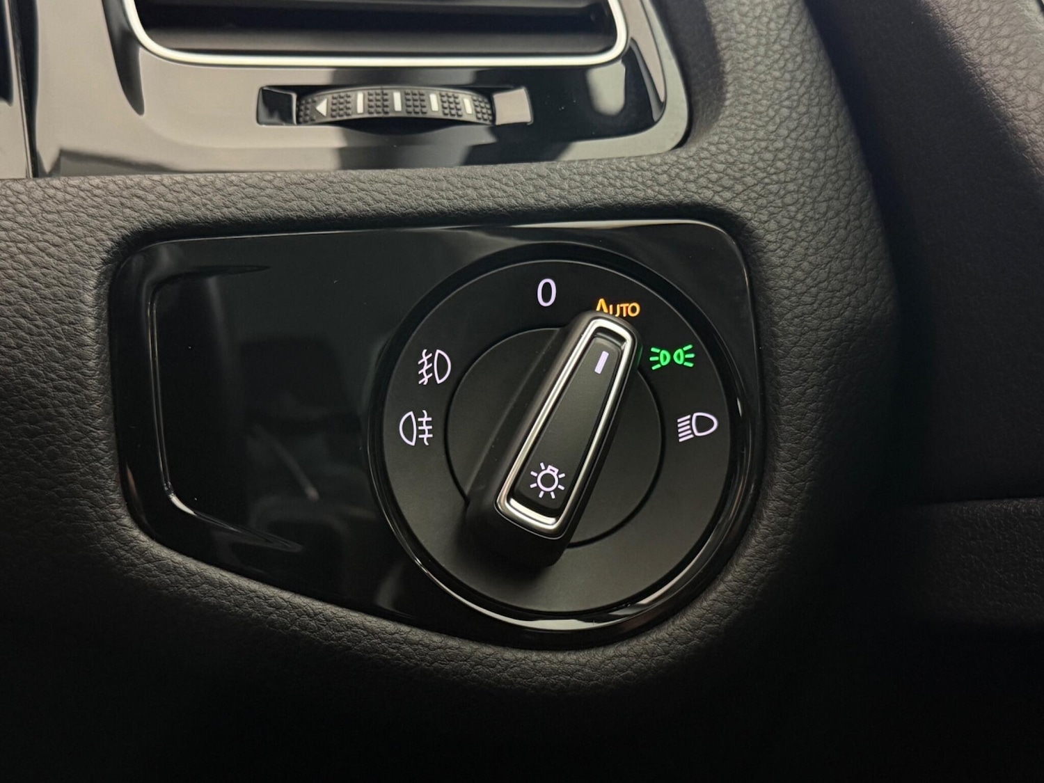 Used Volkswagen Golf 2018 for sale - 76467367: Photo 26