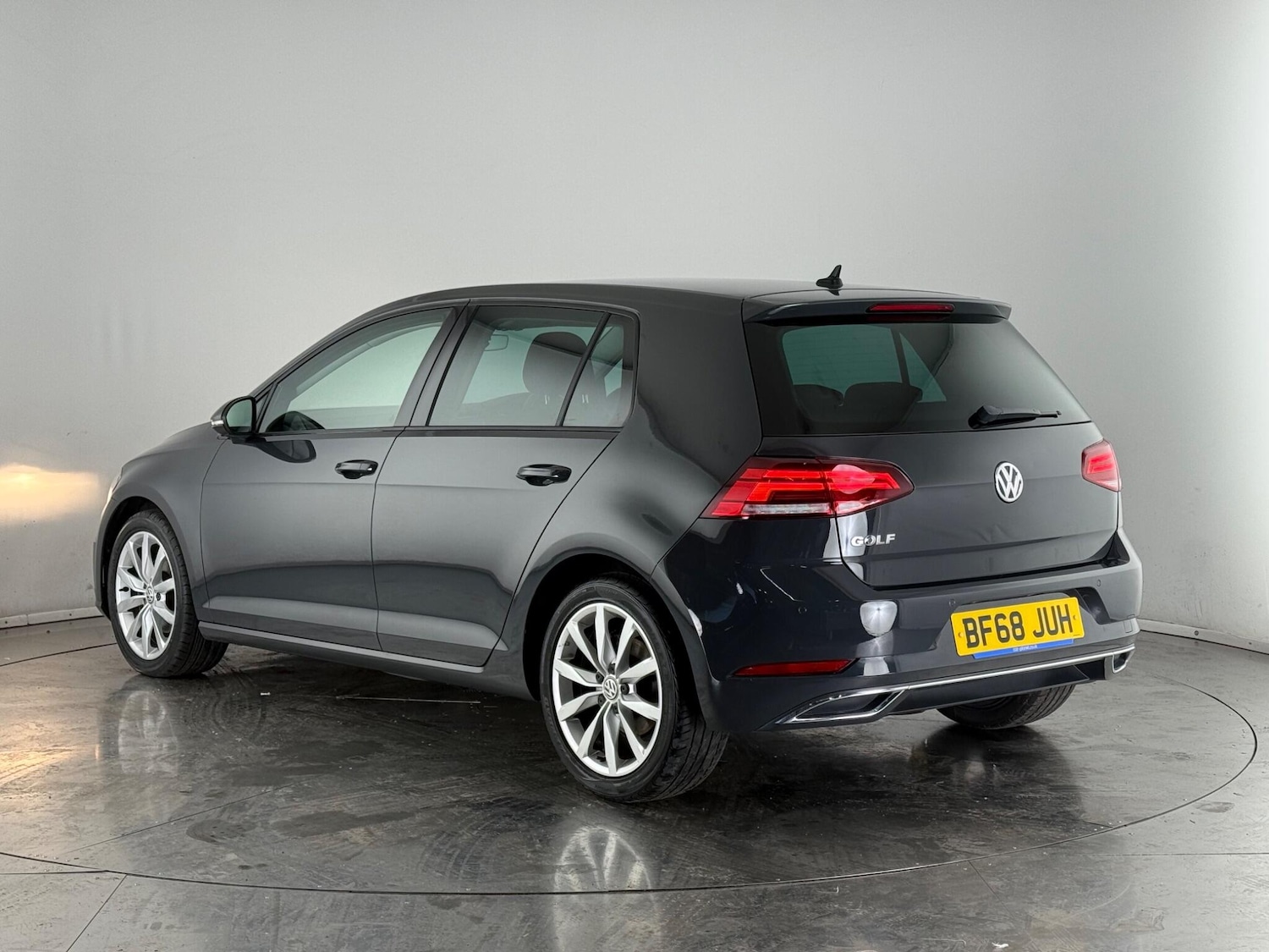 Used Volkswagen Golf 2018 for sale - 76467367: Photo 4