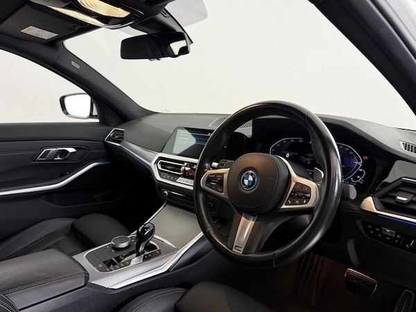 Used BMW 3 Series 2022 for sale - 76098231: Photo 15
