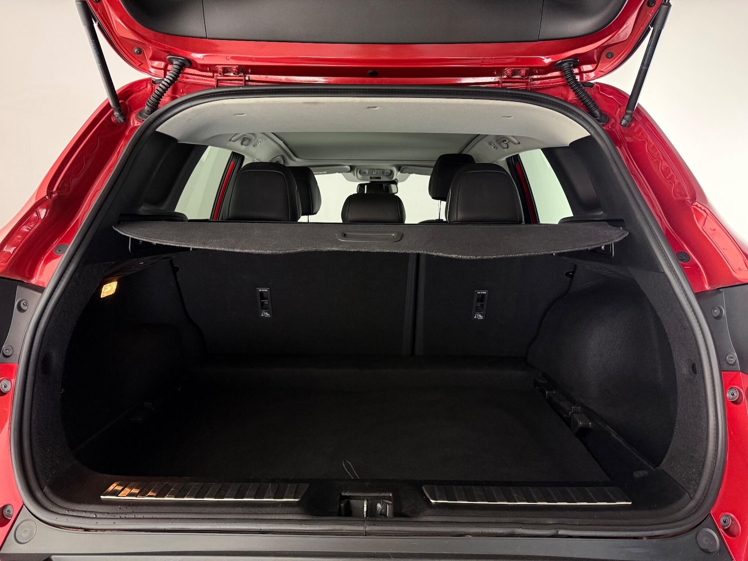 Used Renault Kadjar 2016 for sale - 77246975: Photo 8