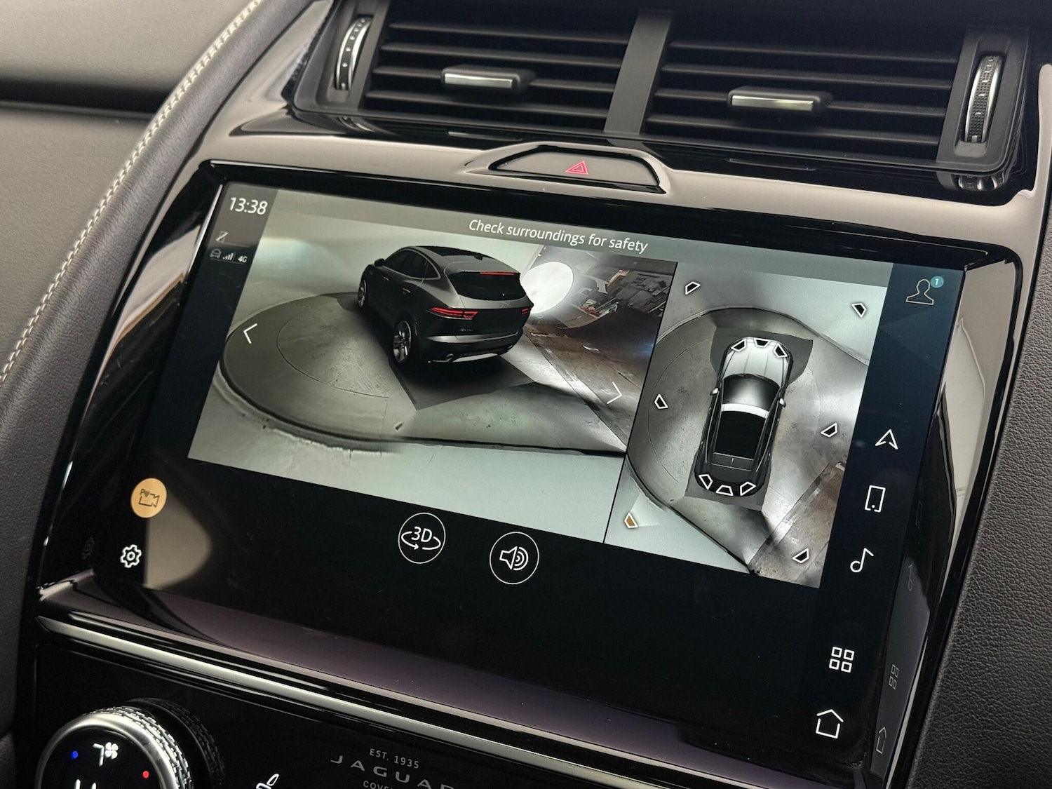 Used Jaguar E-Pace 2021 for sale - 76467308: Photo 42