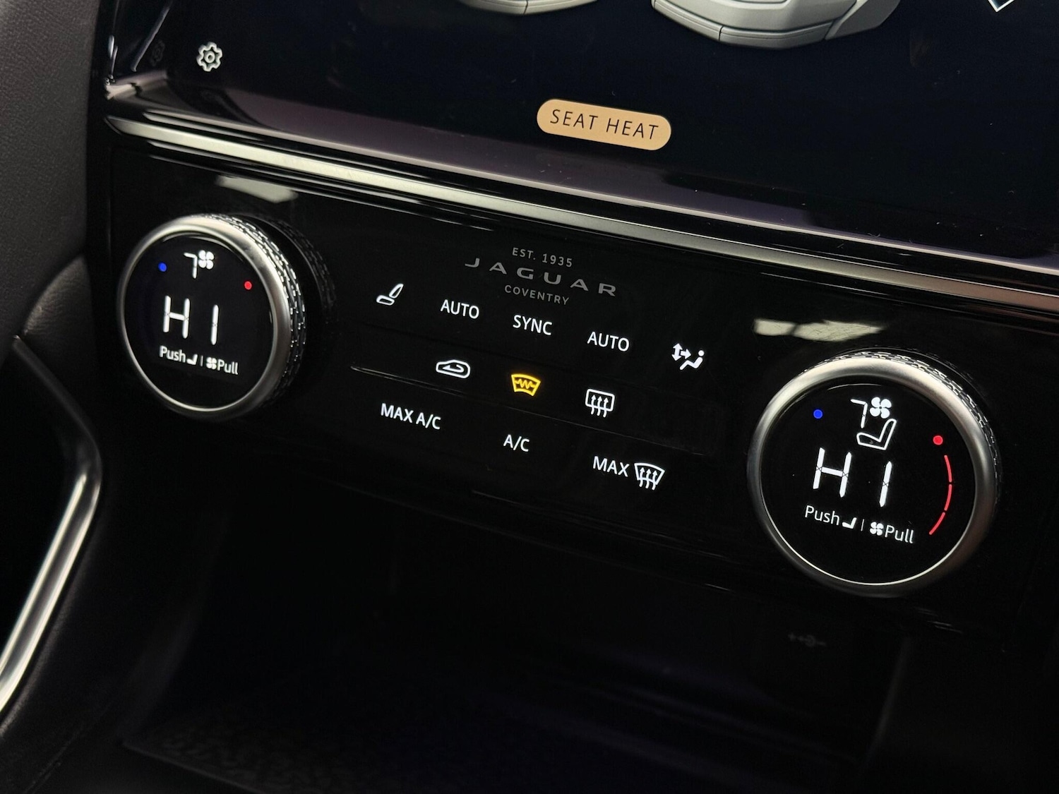 Used Jaguar E-Pace 2021 for sale - 76467308: Photo 48