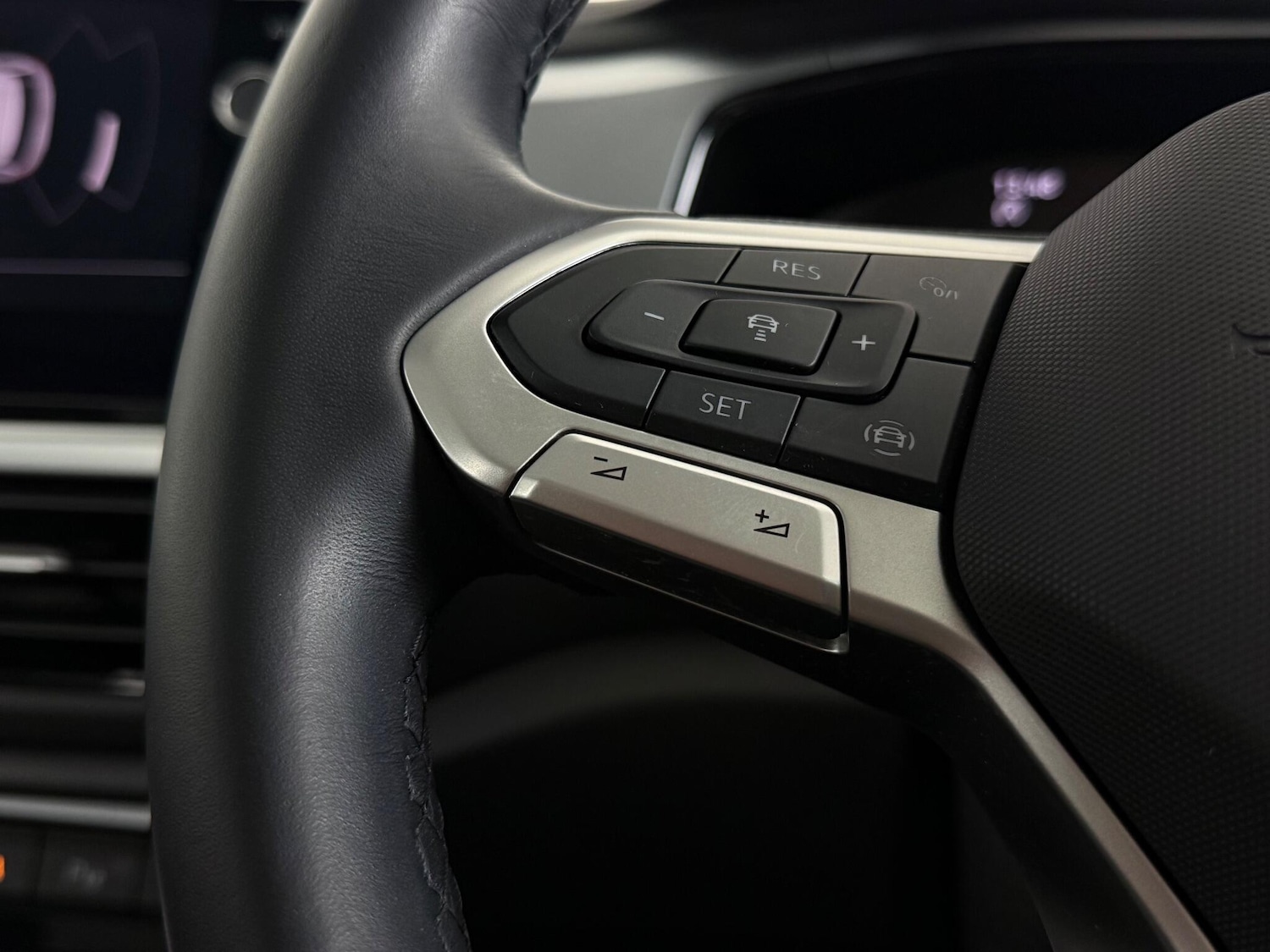 Used Volkswagen T-Roc 2022 for sale - 77222681: Photo 17