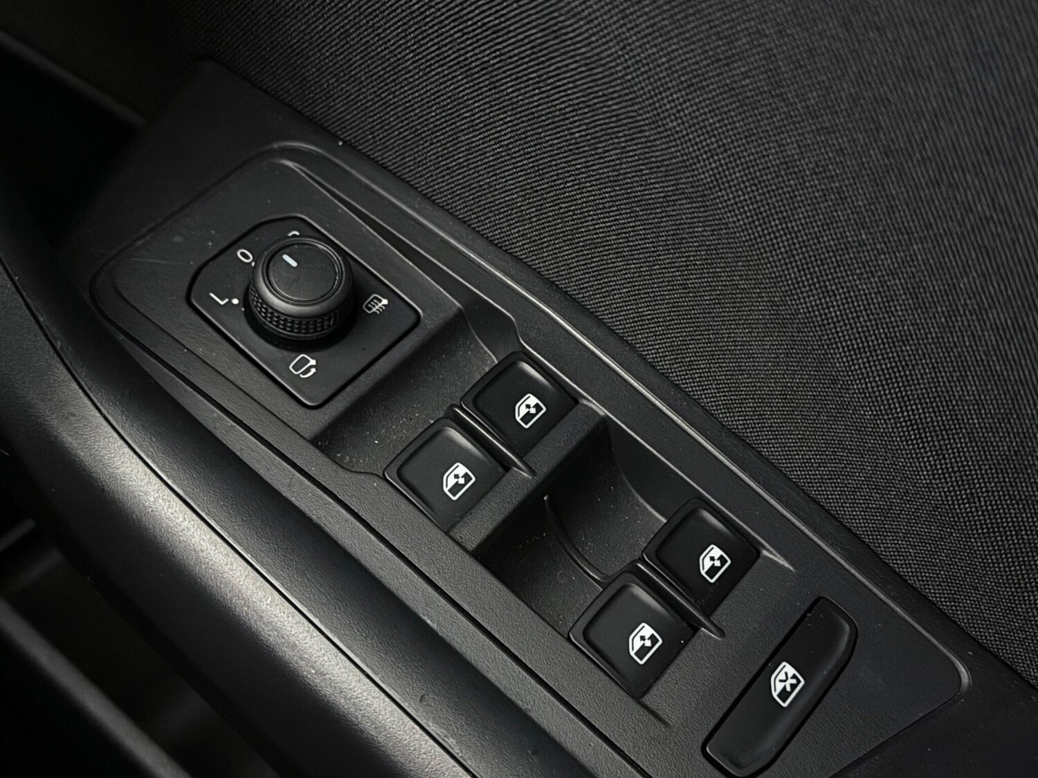 Used Volkswagen T-Roc 2022 for sale - 77222681: Photo 22