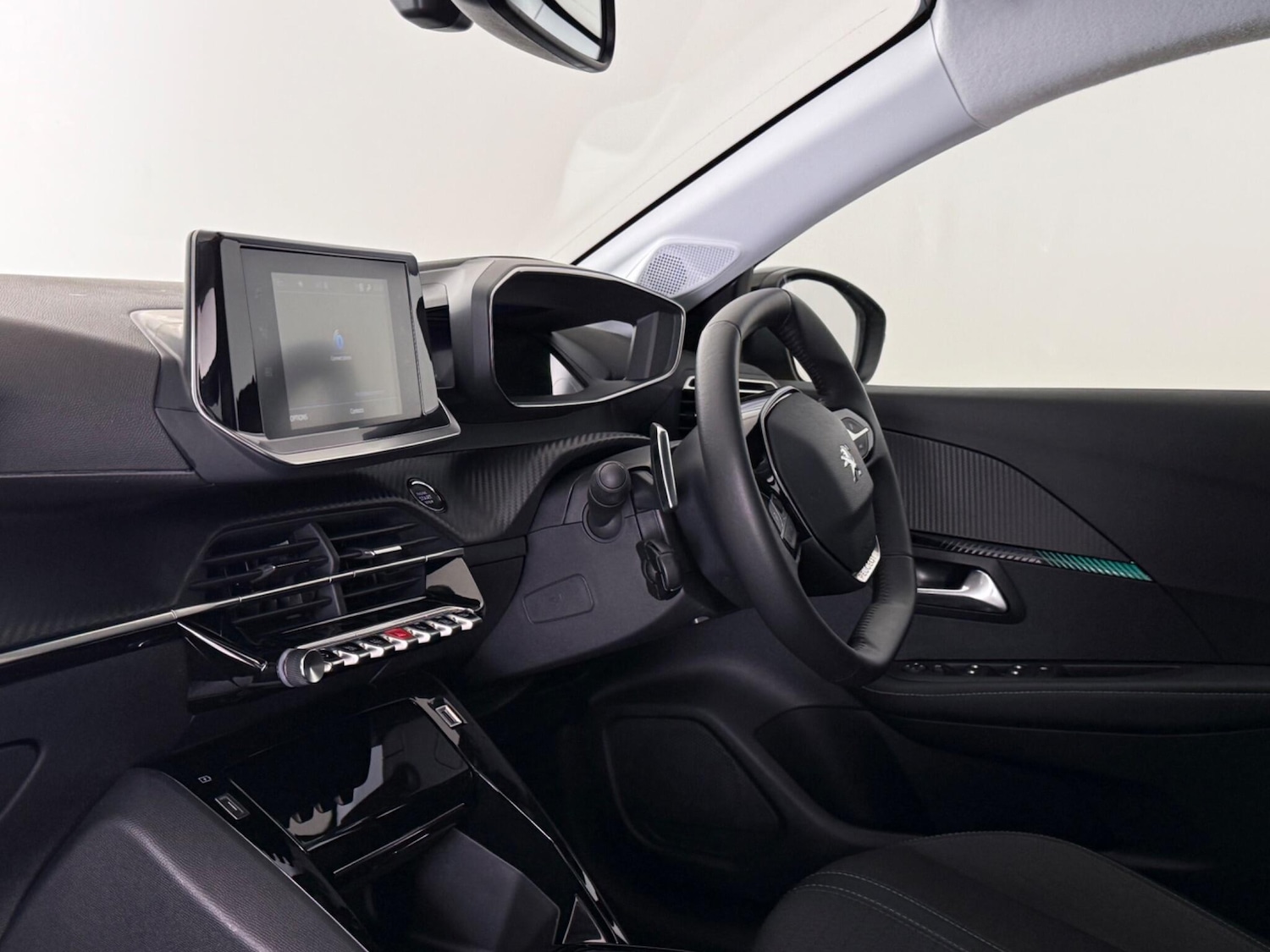 Used Peugeot 208 2023 for sale - 77769882: Photo 13