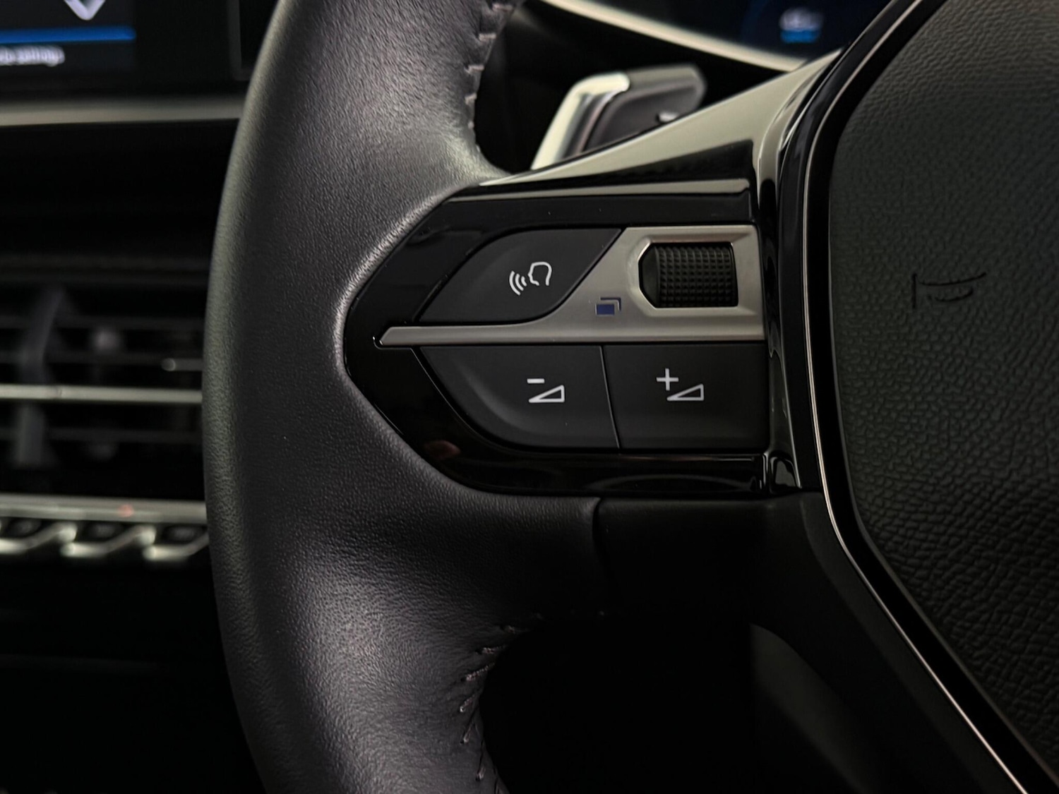 Used Peugeot 208 2023 for sale - 77769882: Photo 16