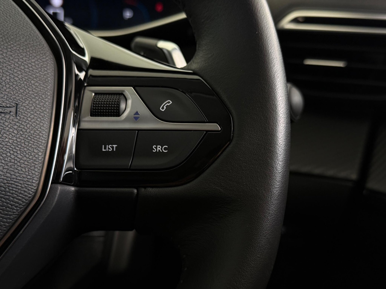 Used Peugeot 208 2023 for sale - 77769882: Photo 17