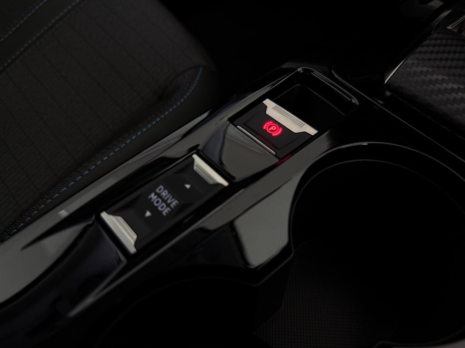 Used Peugeot 208 2023 for sale - 77769882: Photo 33