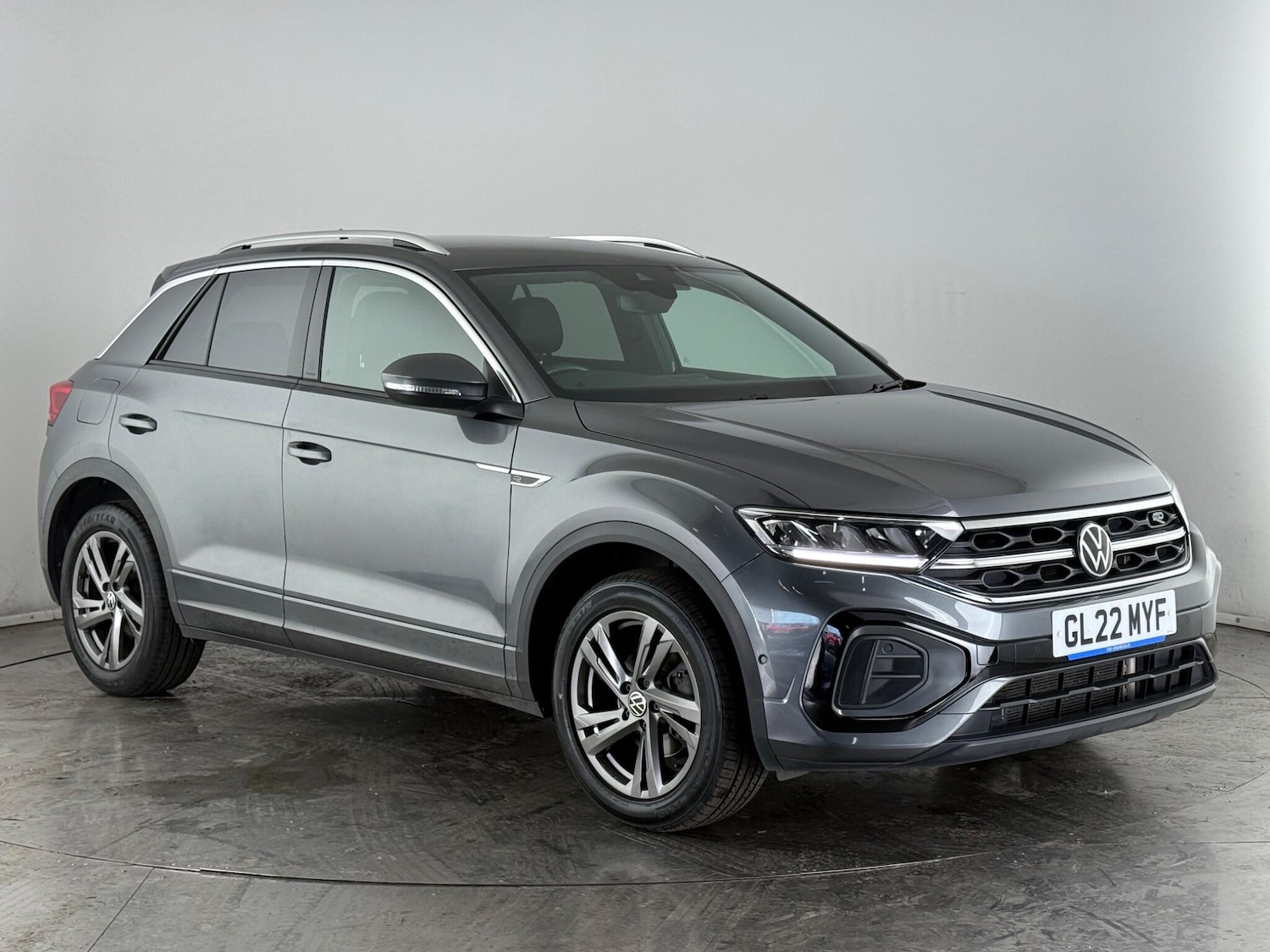 Used Volkswagen T-Roc 2022 for sale - 76467116: Photo 1