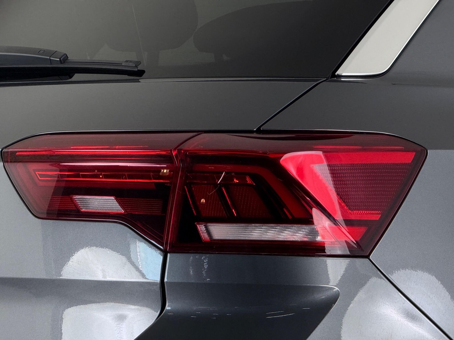 Used Volkswagen T-Roc 2022 for sale - 76467116: Photo 10