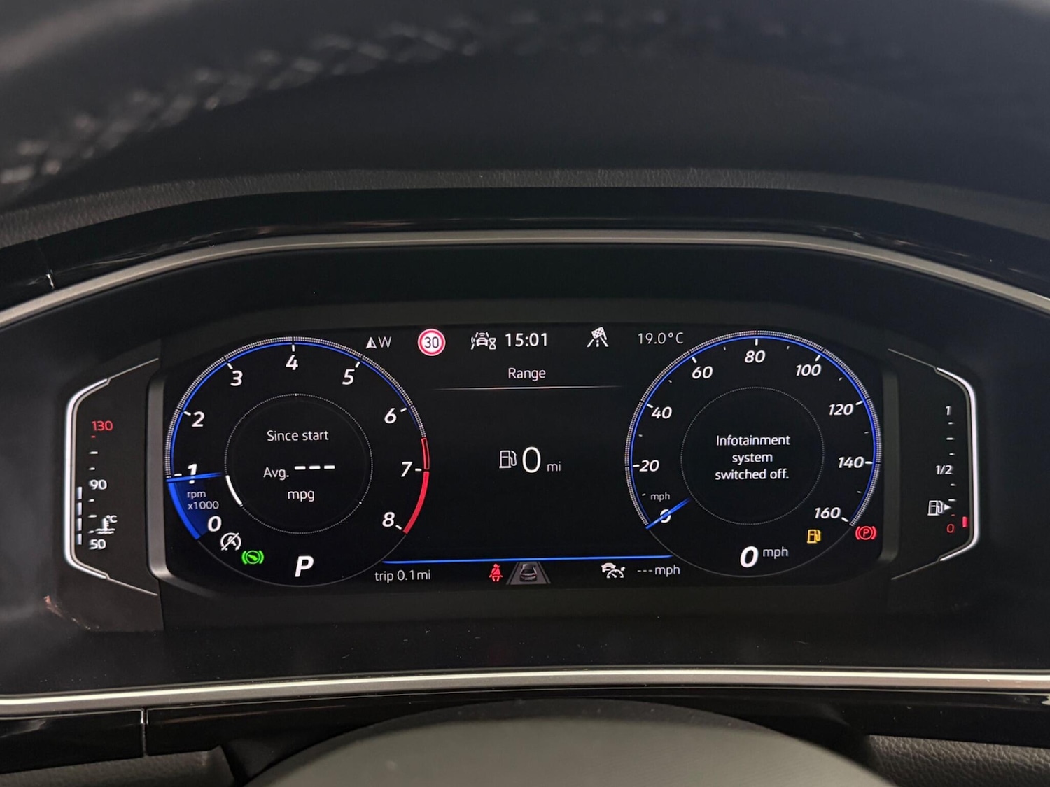 Used Volkswagen T-Roc 2022 for sale - 76467116: Photo 27