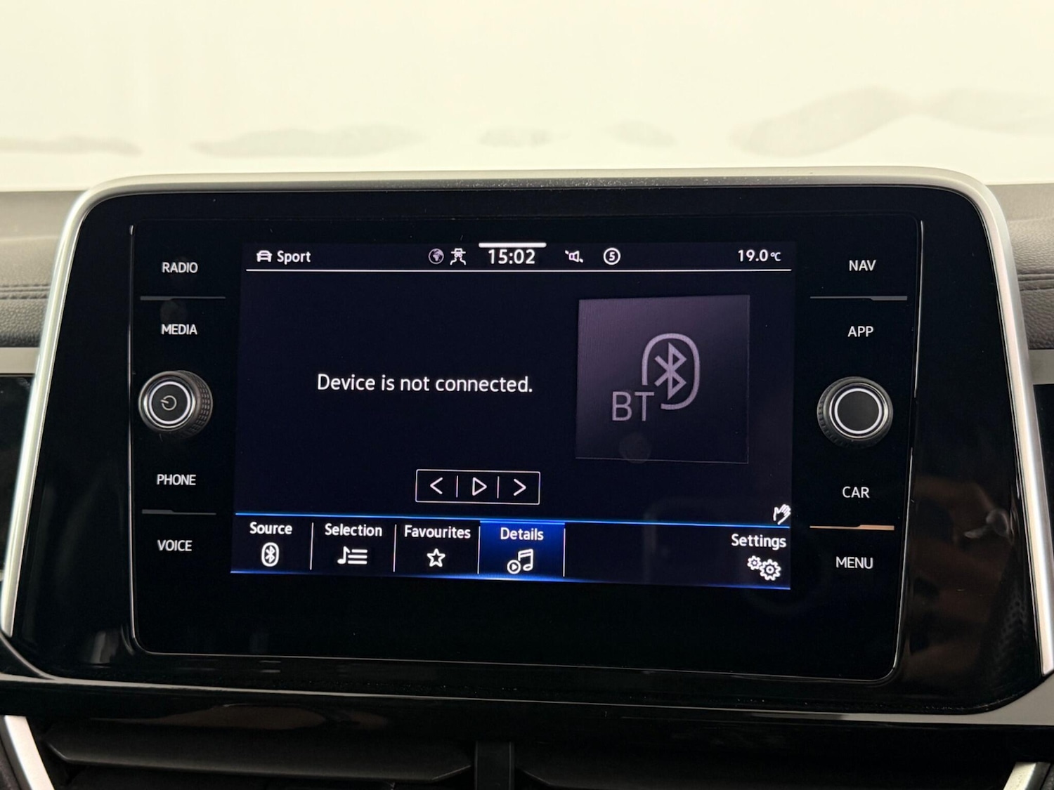 Used Volkswagen T-Roc 2022 for sale - 76467116: Photo 34