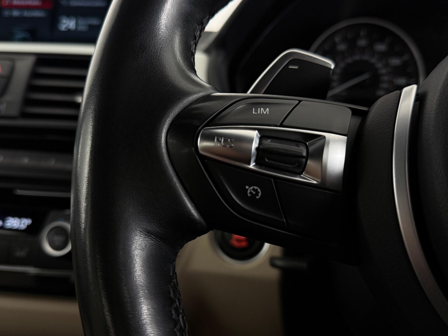 Used BMW 3 Series 2019 for sale - 77230747: Photo 20