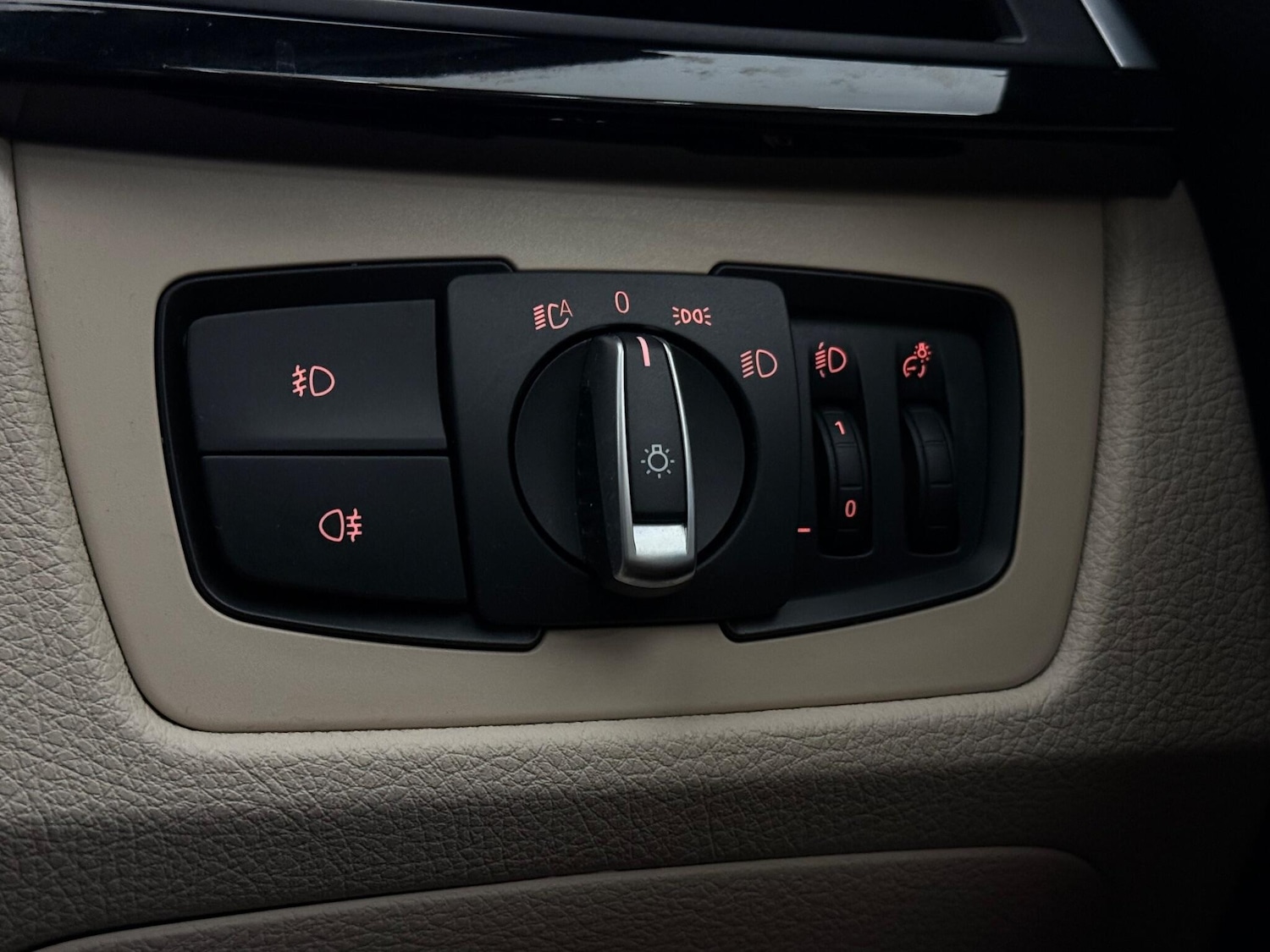 Used BMW 3 Series 2019 for sale - 77230747: Photo 32