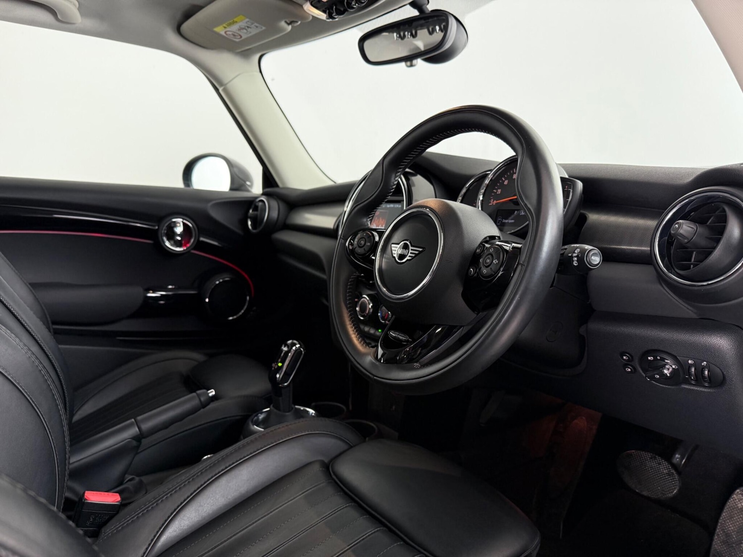 Used MINI Hatch 2018 for sale - 77371866: Photo 16