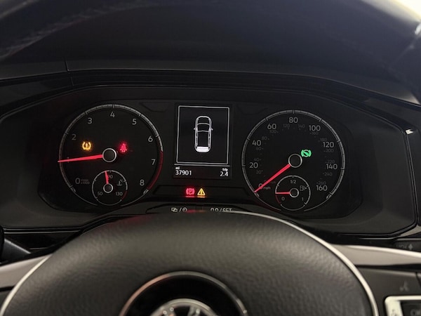 Used Volkswagen Polo 2018 for sale - 76178513: Photo 24