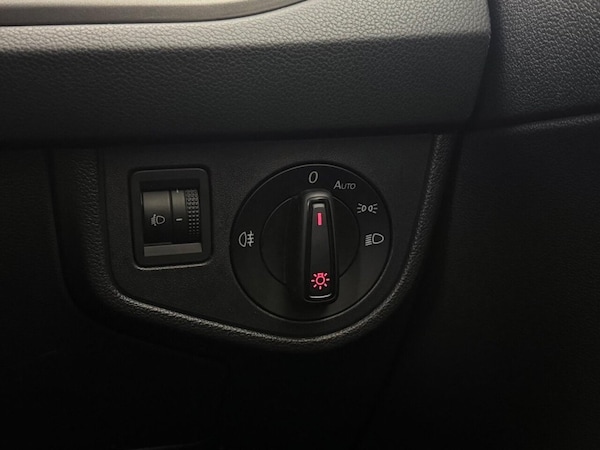 Used Volkswagen Polo 2018 for sale - 76178513: Photo 26