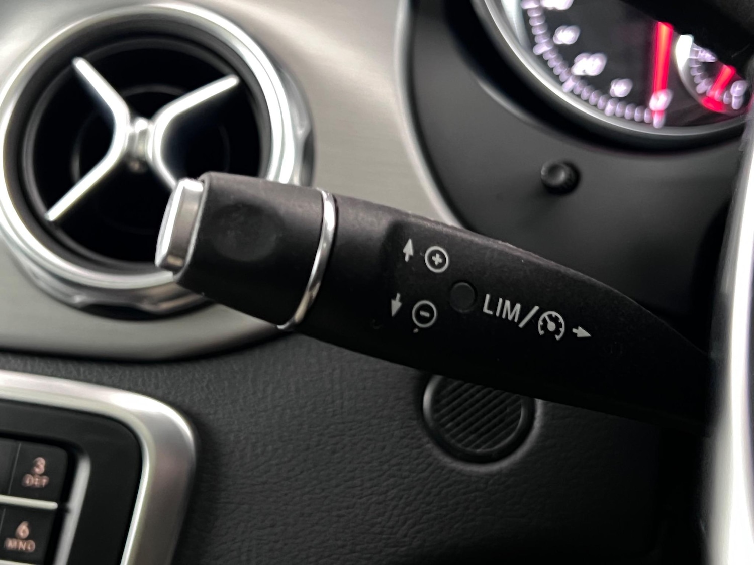 Used Mercedes-Benz GLA 2017 for sale - 77182607: Photo 18