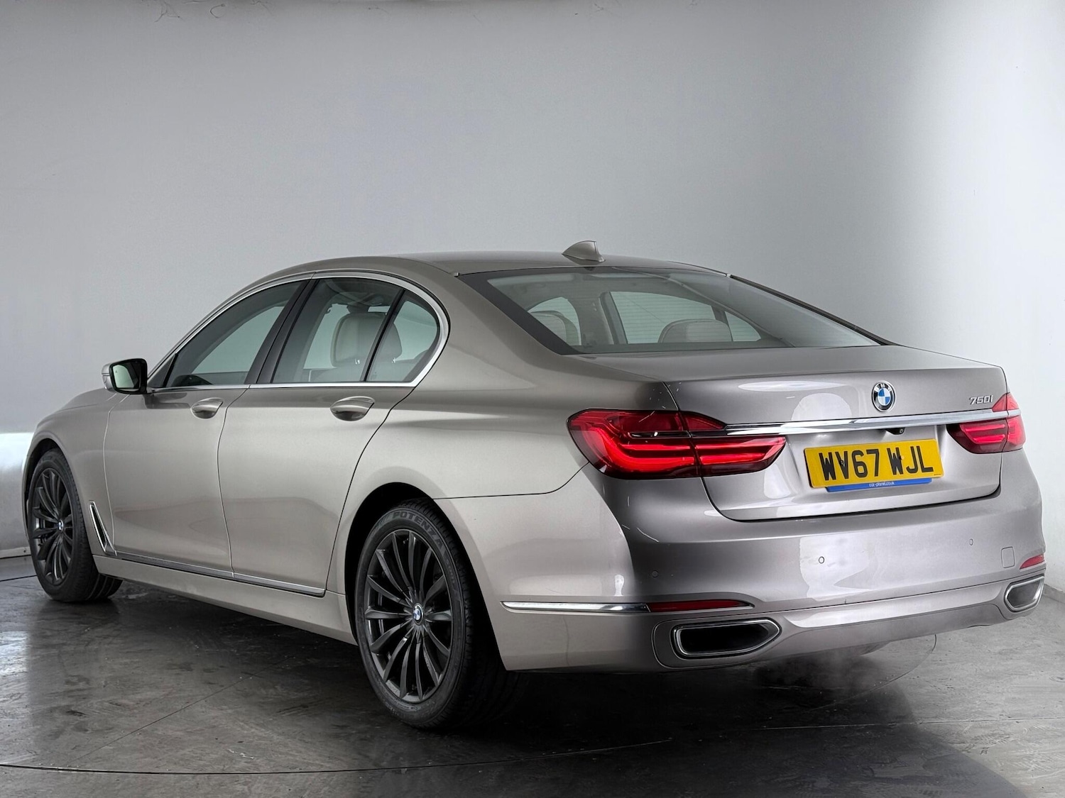 Used BMW 7 Series 2017 for sale - 76619932: Photo 4