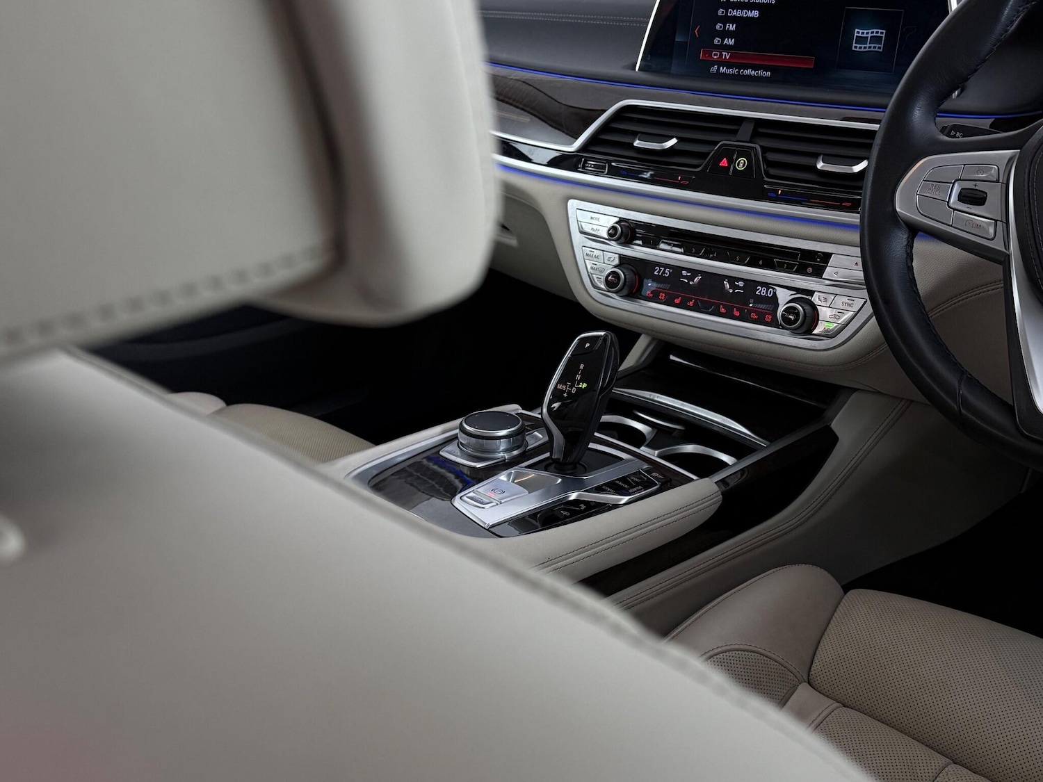 Used BMW 7 Series 2017 for sale - 76619932: Photo 45