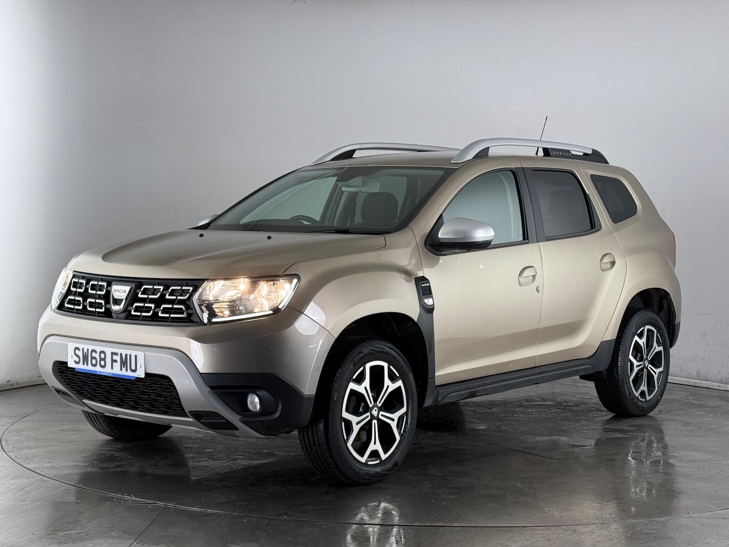 Used Dacia Duster 2018 for sale - 77246797: Photo 3