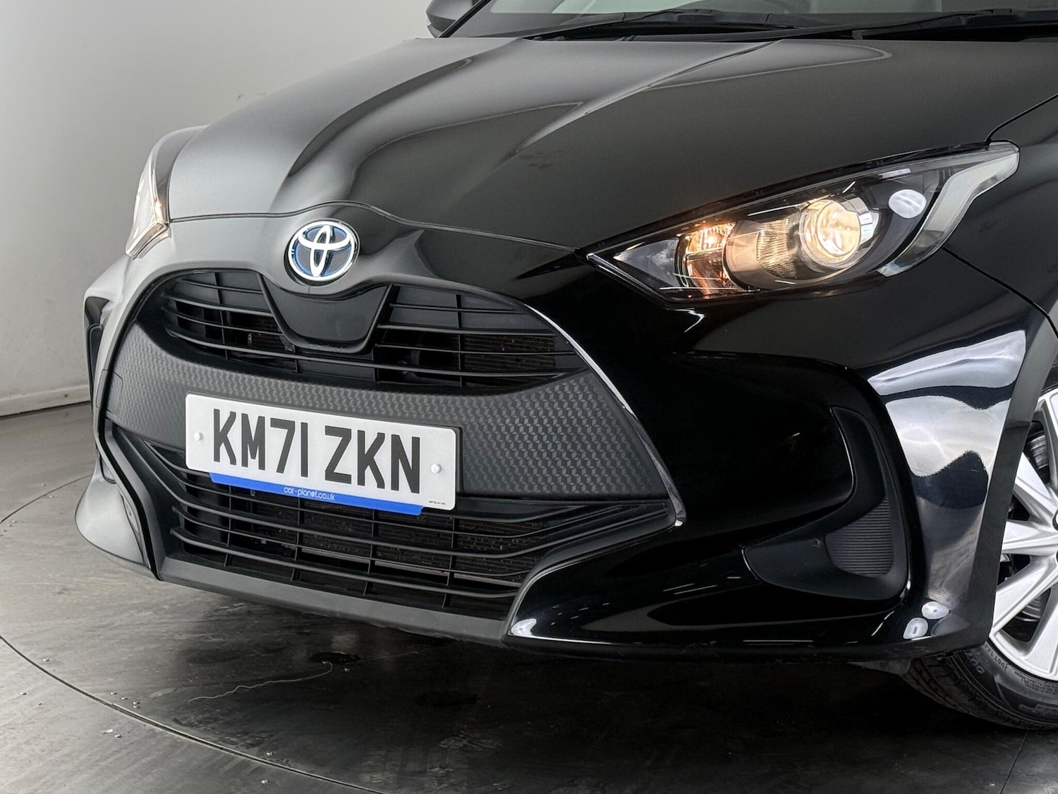 Used Toyota Yaris 2021 for sale - 76466848: Photo 39