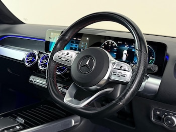 Used Mercedes-Benz GLB 2022 for sale - 79229426: Photo